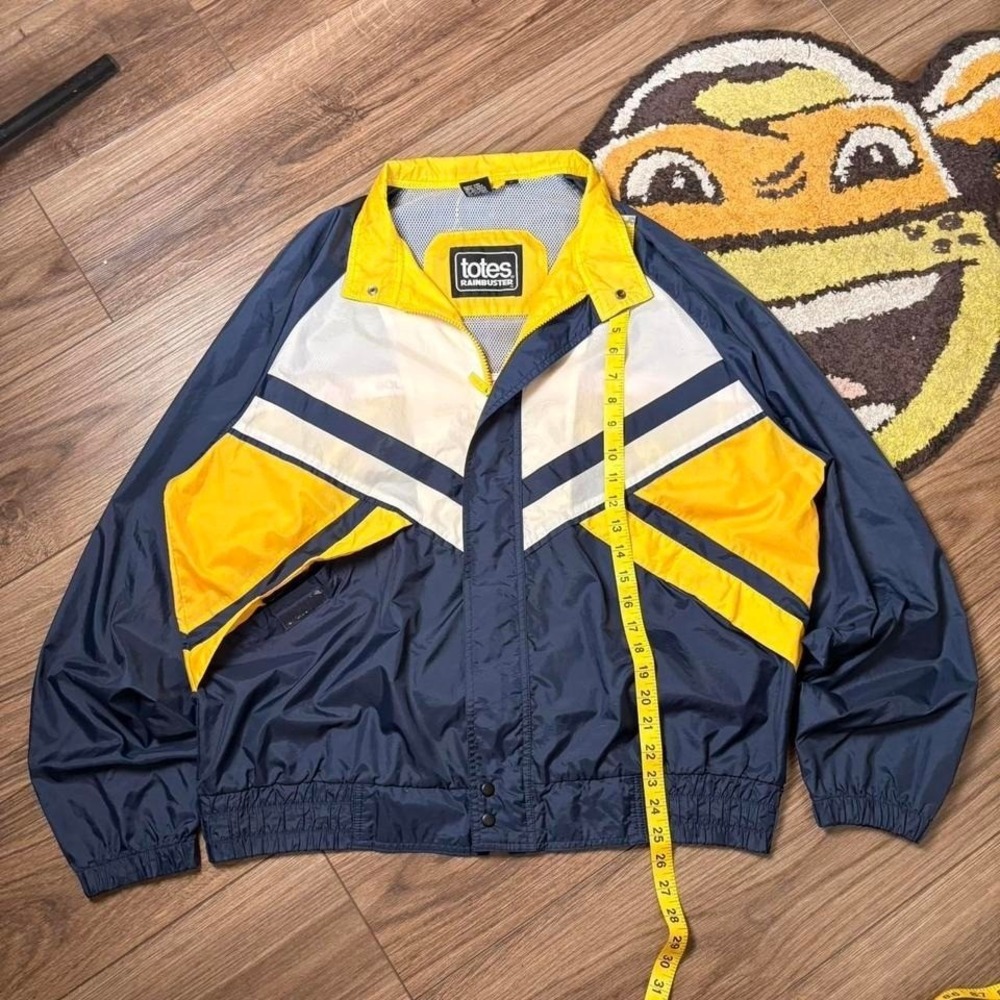 Totes navy blue windbreaker jacket with yellow accents (0128)